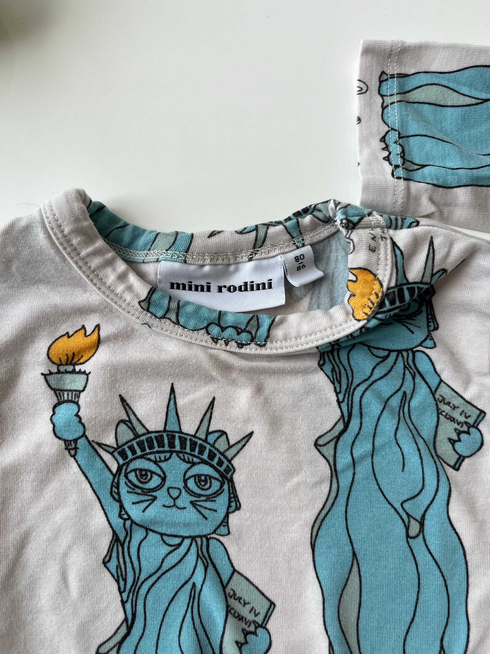 Mini Rodini pitkhihainen paita ja body koko 80 kirjava unisex | Tori