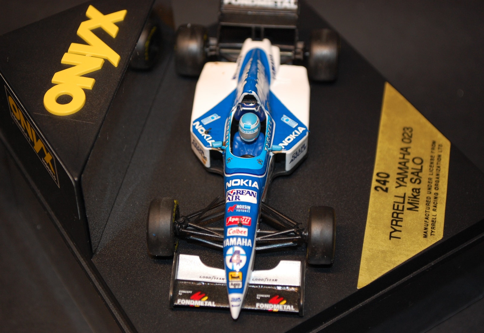 ミニカー MINICHAMPS.TYRRELL YAMAHA 023.M.SALO Miniatura Tyrrel Yamaha 023 - U. Katayama Minichamps | MercadoLivre