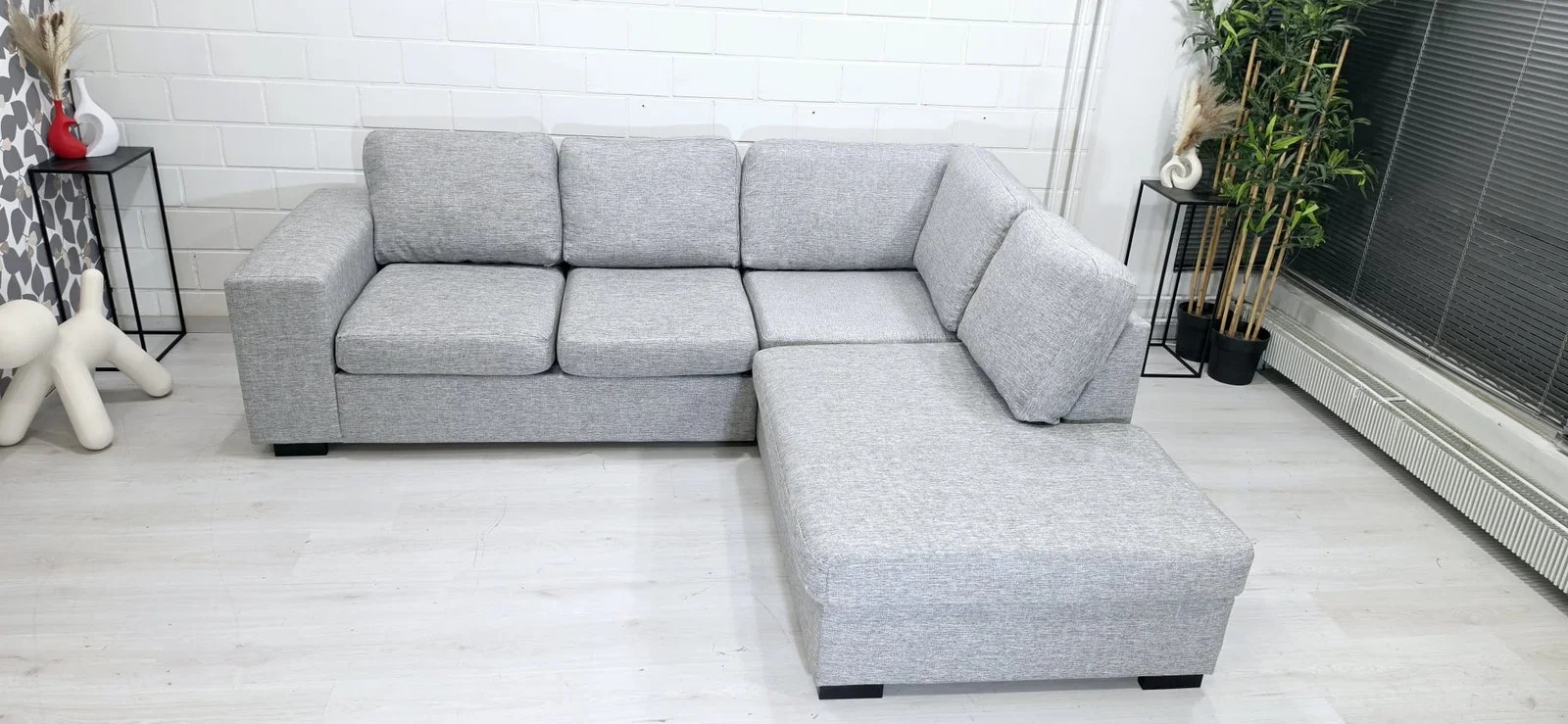 (A54) Avokulma sohva, ilmainen kuljetus, free delivery.