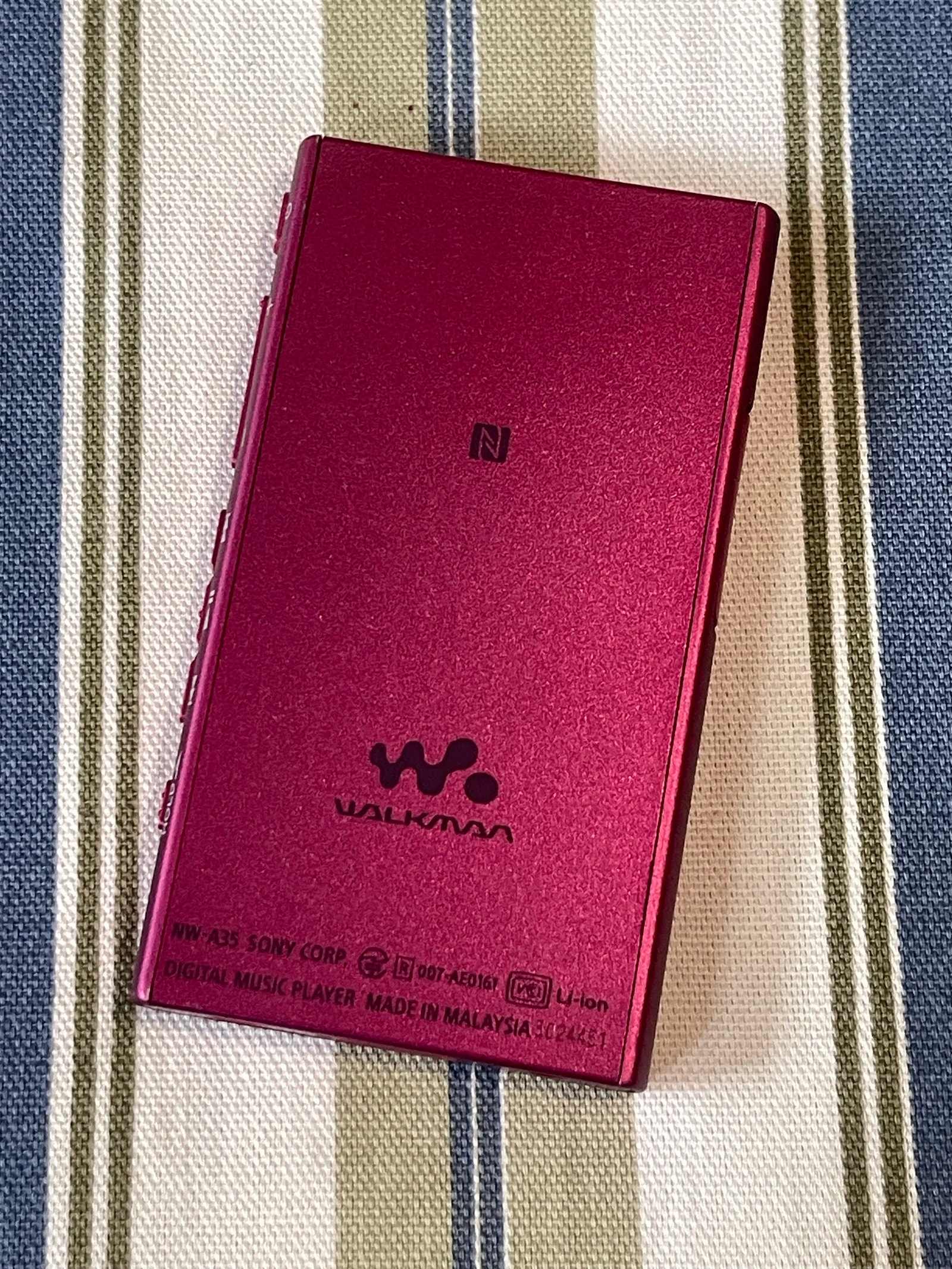 Sony Walkman NW-A35 Hi-res sarja musiikkisoitin pinkki | Tori