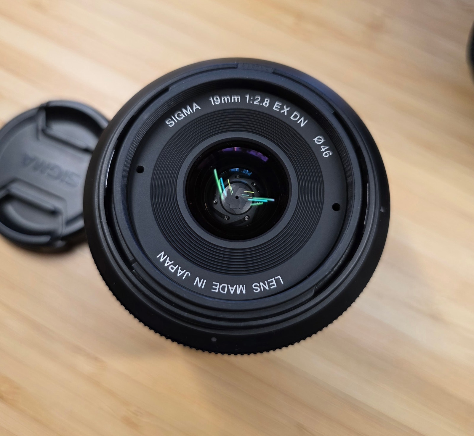 Sigma 19mm f2.8 EX DN (Sony E) | Tori