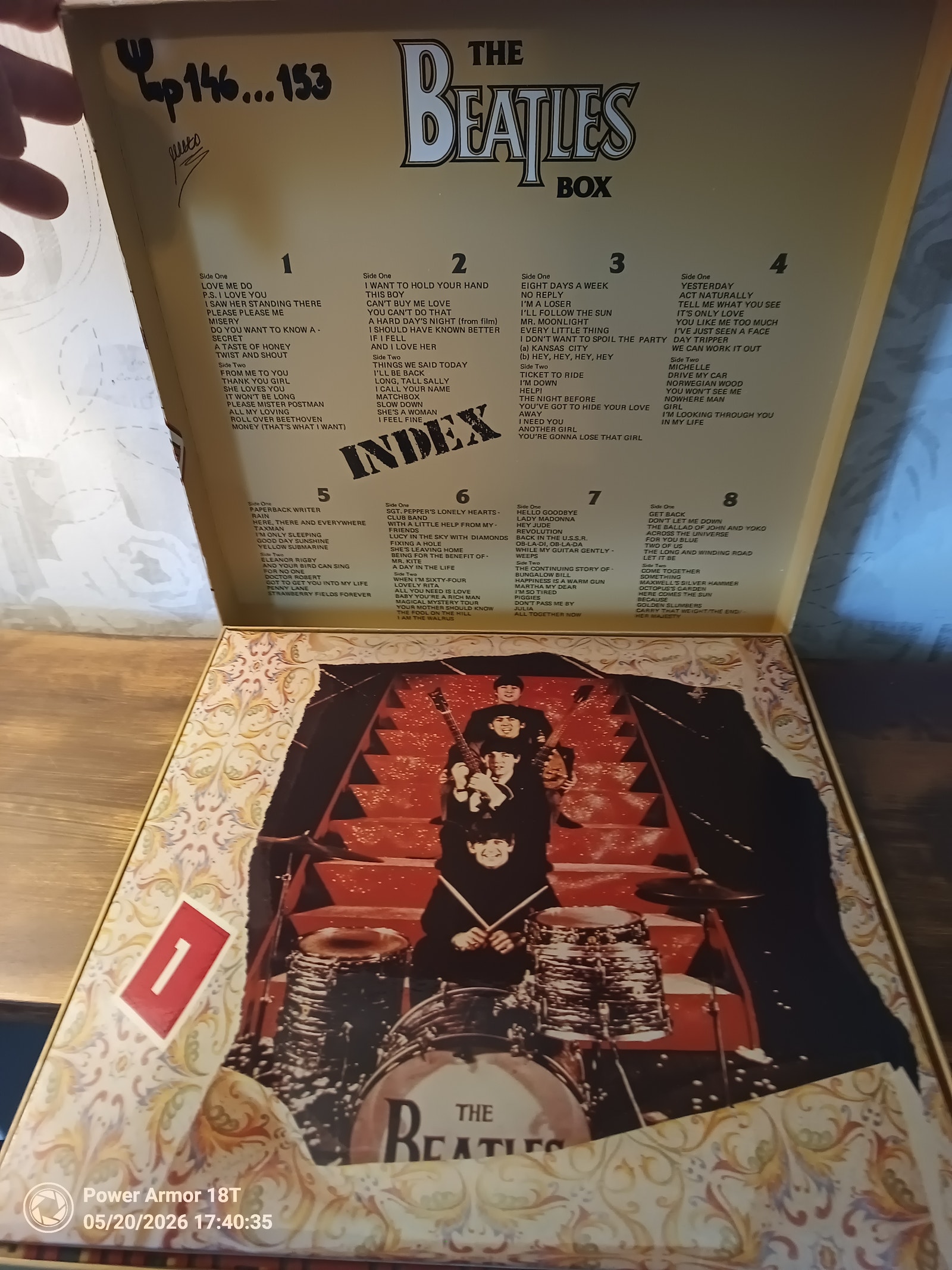 The Beatles 8lp box - From Liverpool | Tori