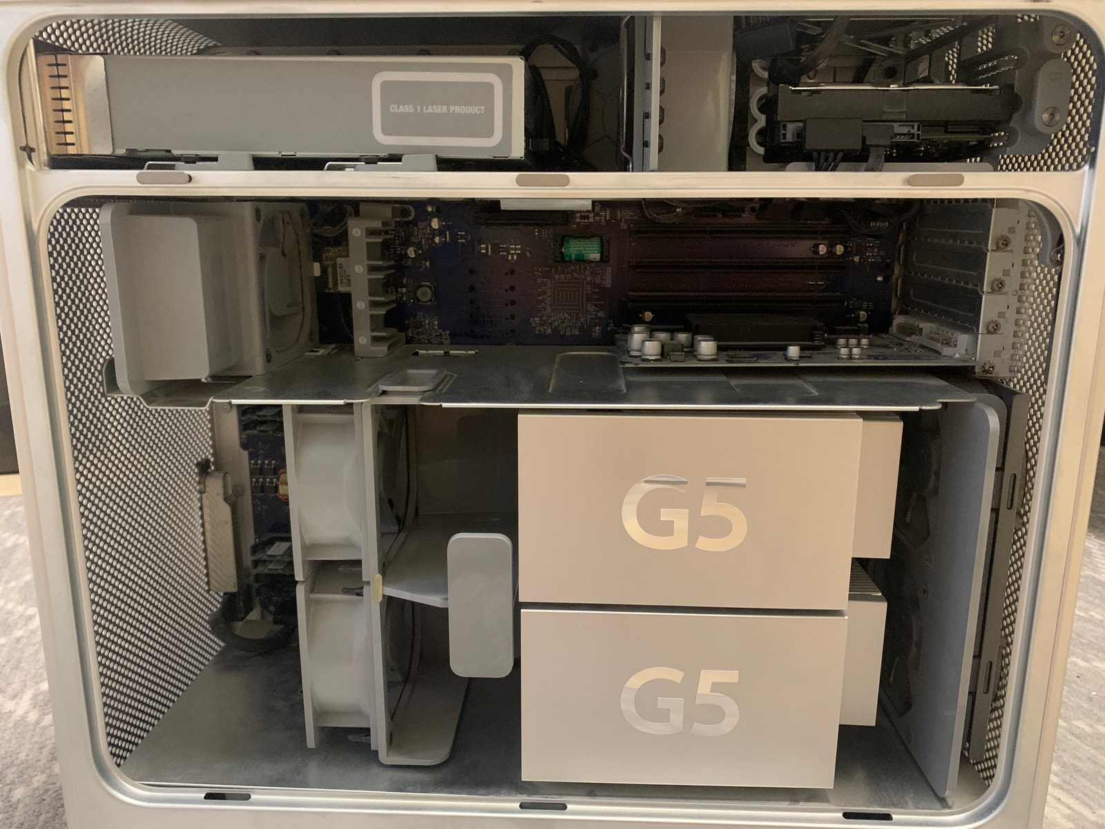 Power Mac G5 (dual-cpu, 4 gb ram, OSX 10.3) | Tori