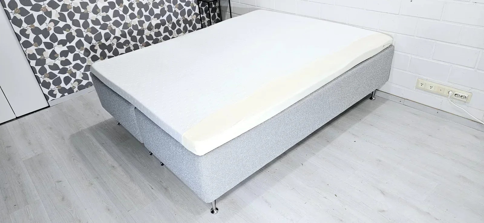 (T20) Tempur sänky, ilmainen kuljetus, free delivery.