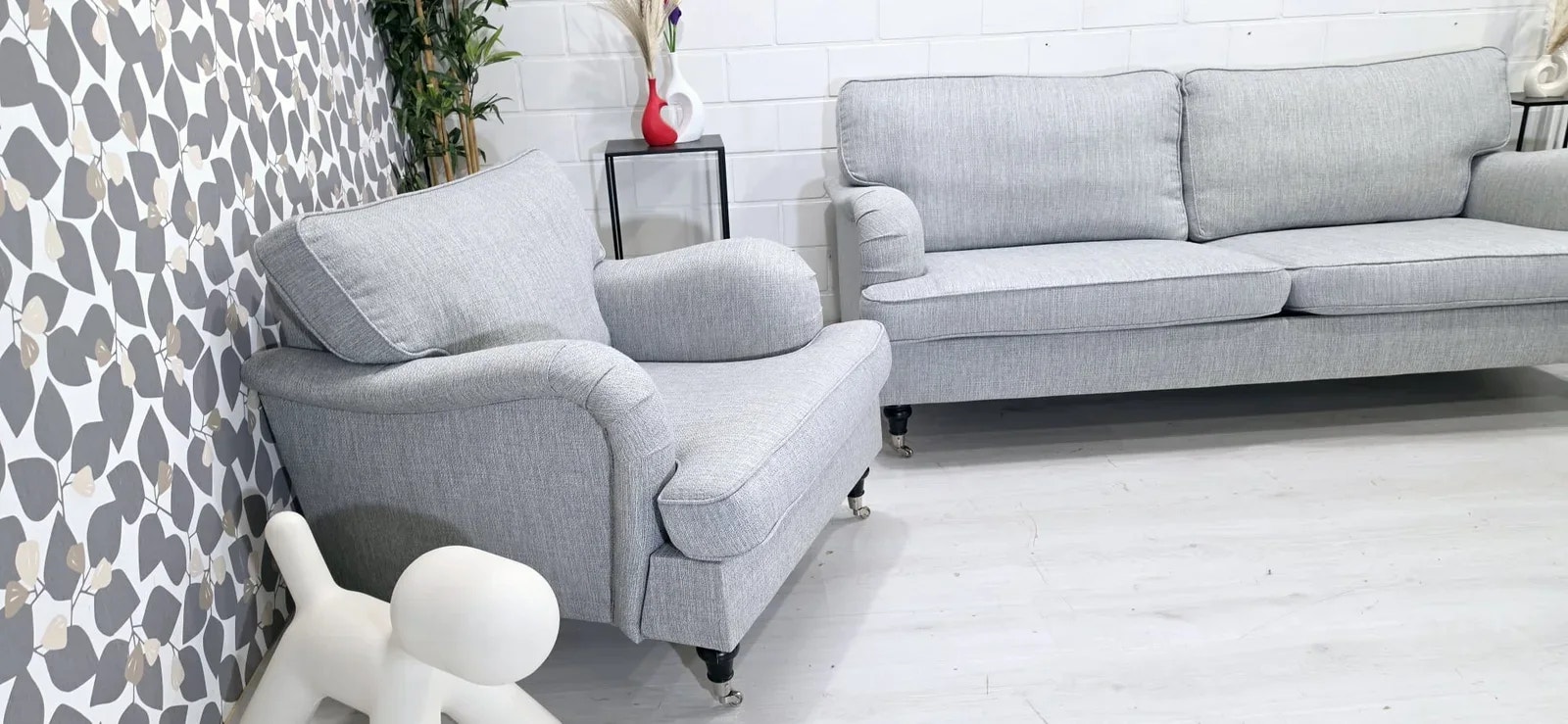 (A12)HOWARD SOHVARYHMÄ 3+2+1 AJATON KLASSIKKO ilmainen kuljetus, free delivery.
