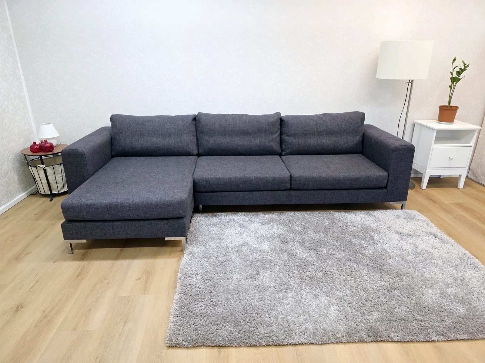 Isku divaanisohva, ilmainen kuljetus/Free delivery.