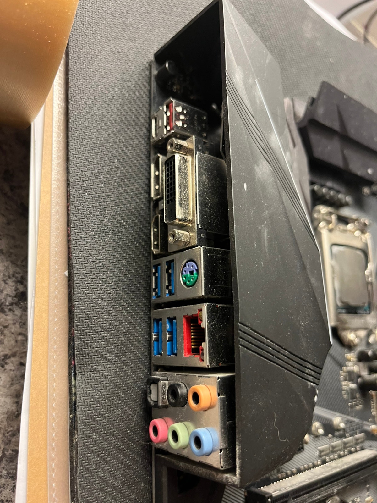 i7-7700k (delid)+ ROG STRIX Z270F GAMING + 2x8gb DDR4 HyperX