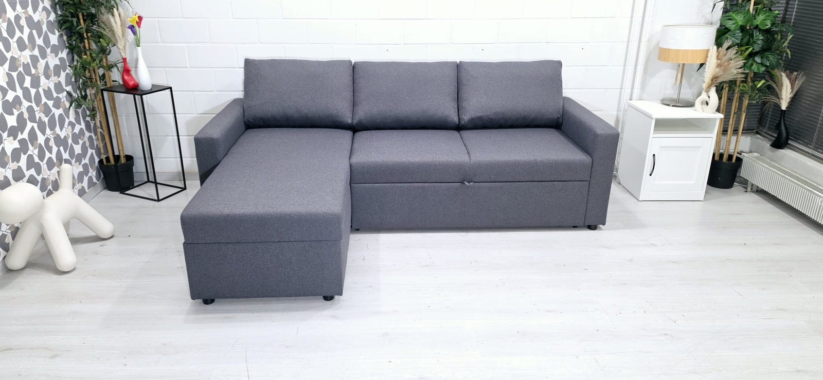 (A35)vuodesohva , ilmainen kuljetus, free delivery.