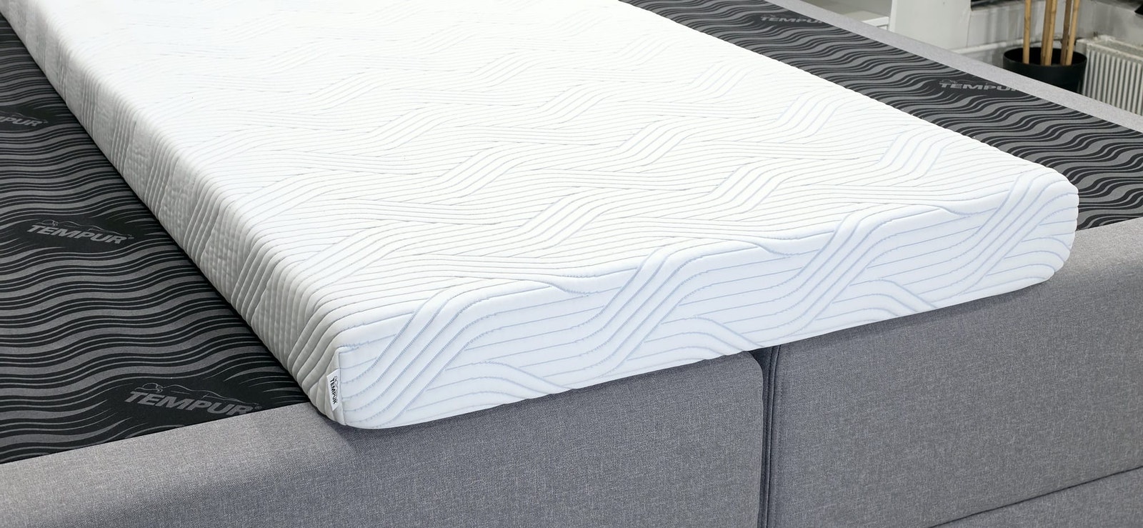 (T16) TEMPUR PATJA SMARTCOOL-PÄÄLLINEN 80 x 200 ilmainen kuljetus, free delivery