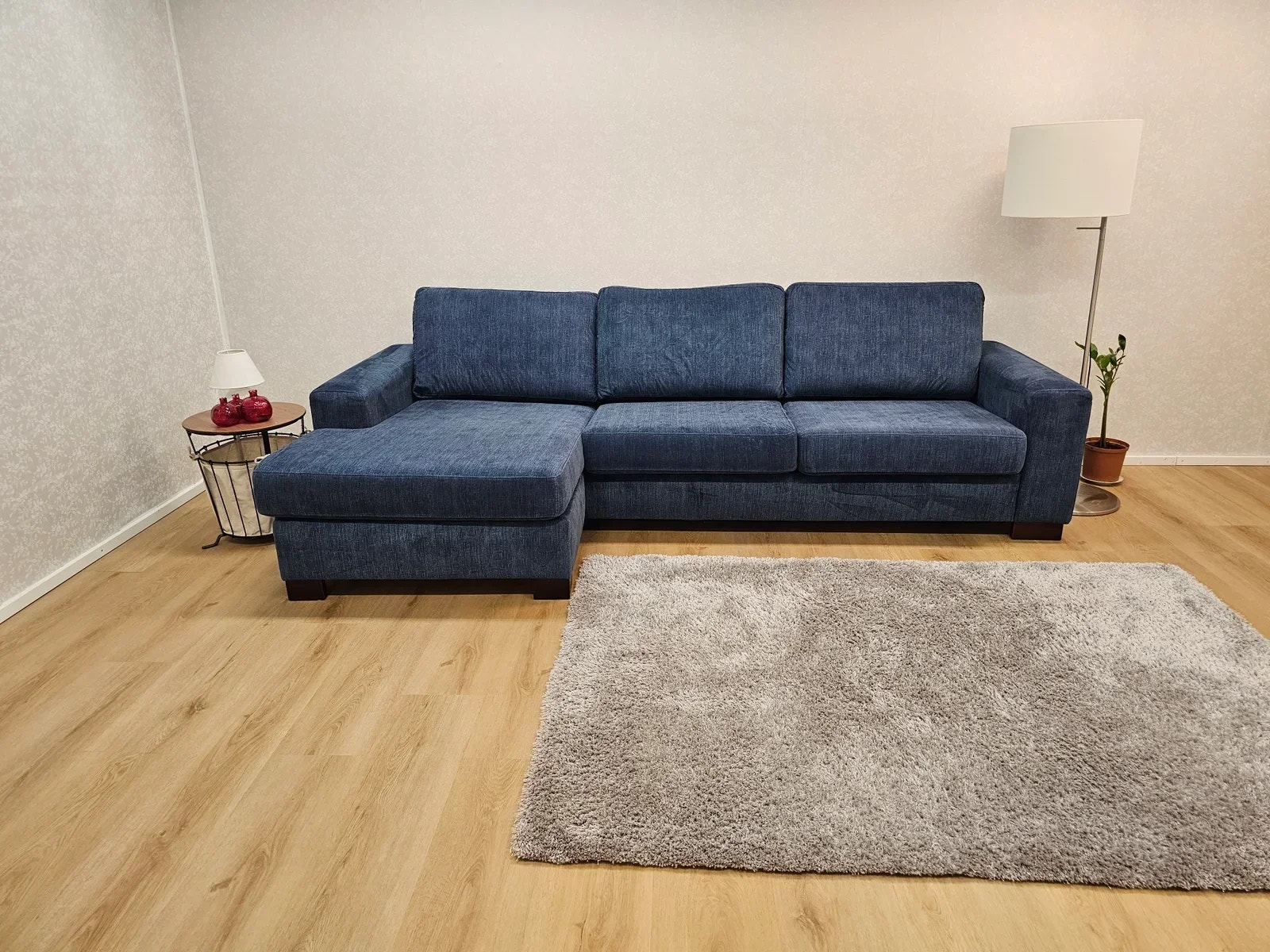 Divaanisohva, ilmainen kuljetus/Free delivery.
