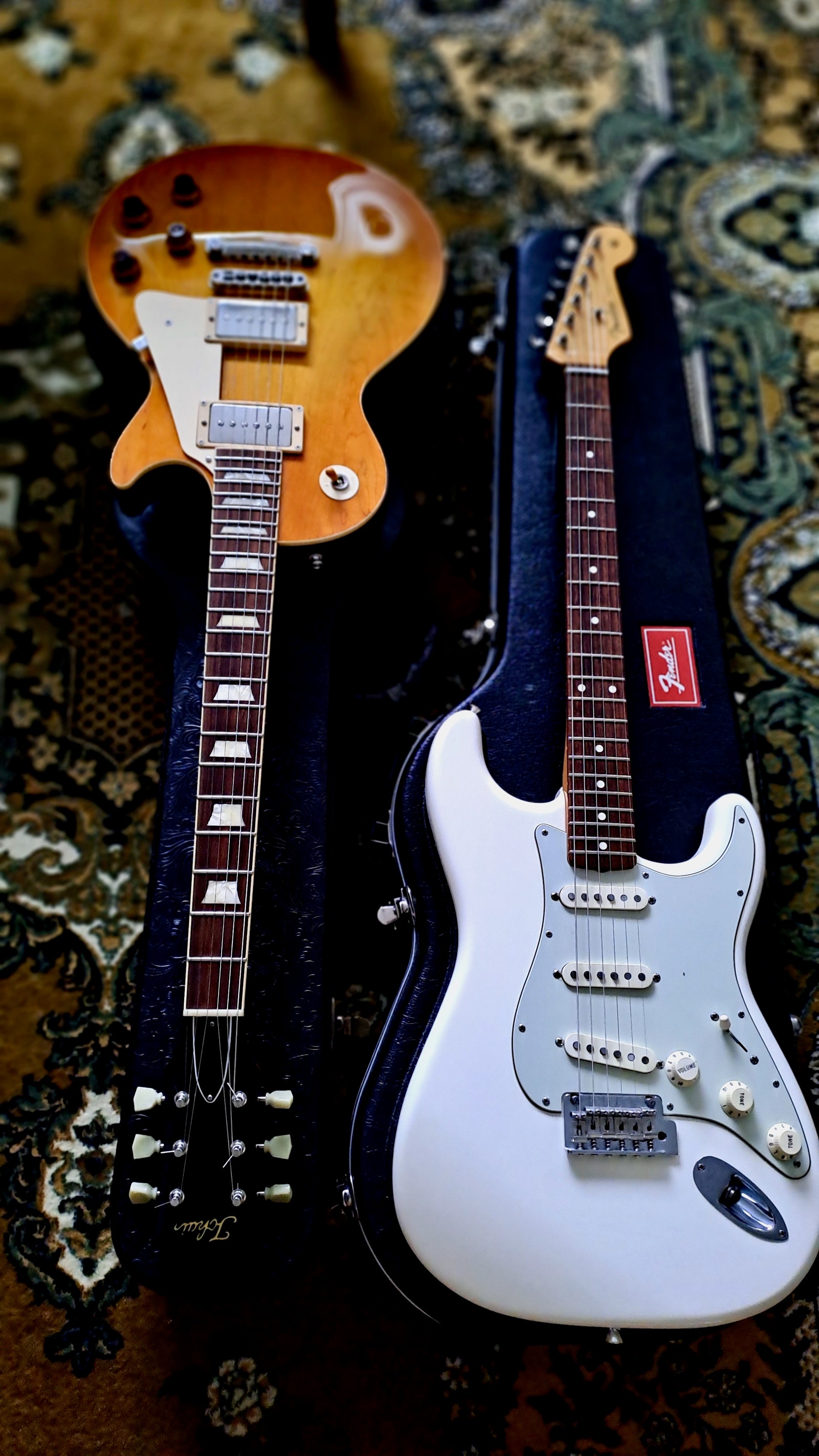 Tokai LS-160 HB ja Fender Classic Player ´60 | Tori