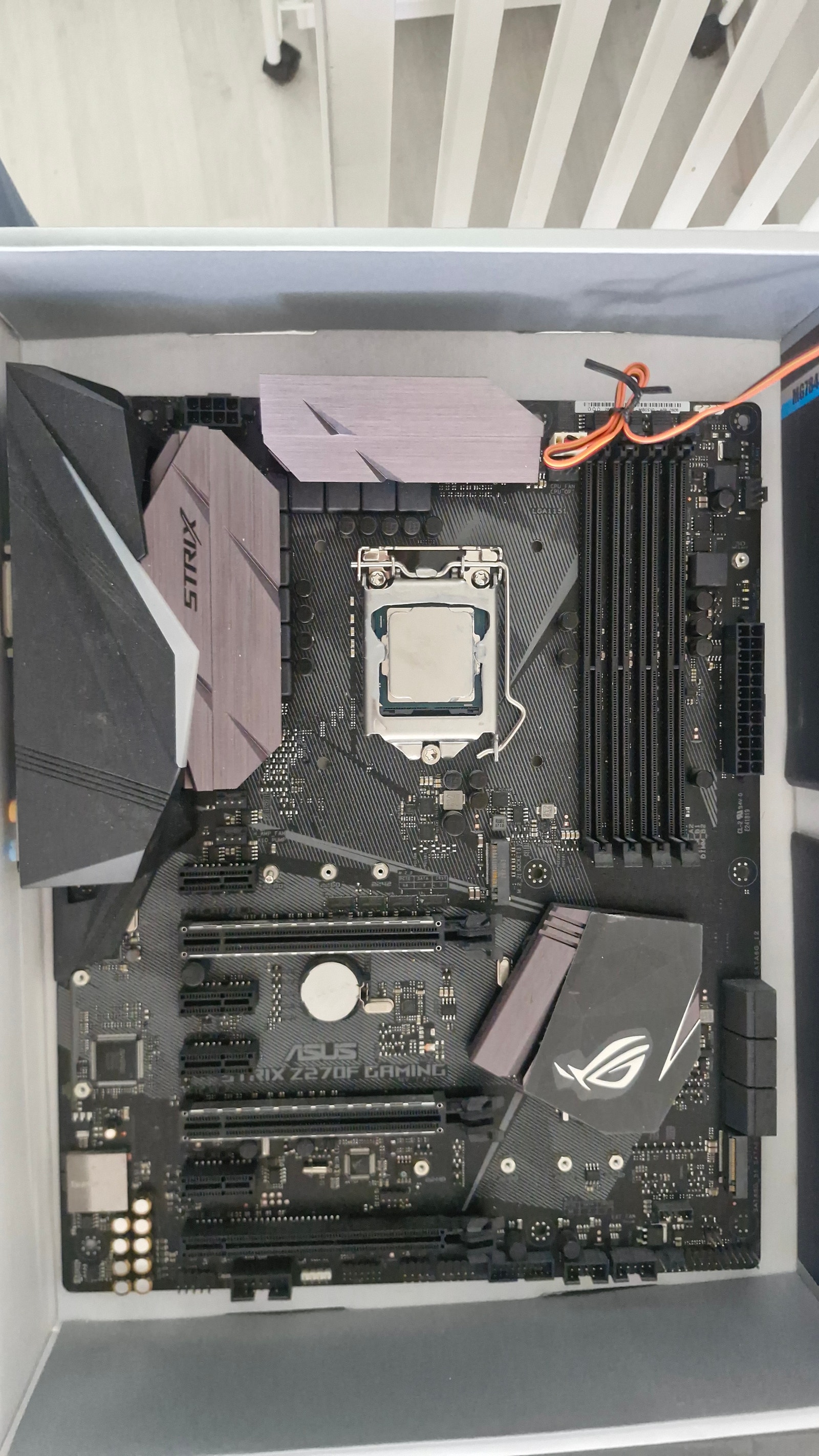 Asus ROG Strix Z270F Gaming + Intel i7-7700K | Tori