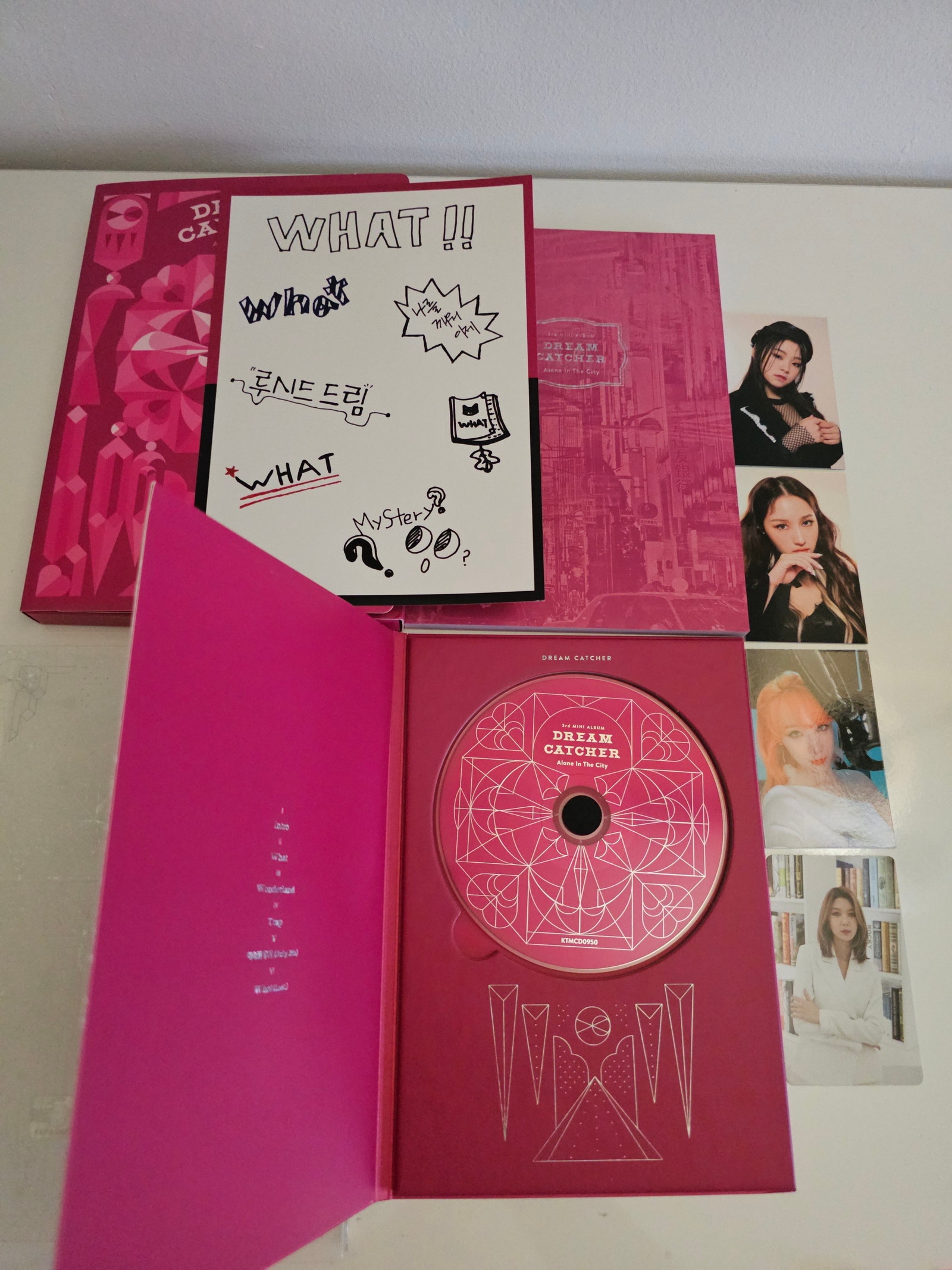 Dreamcatcher Alone in the City 3rd mini album light version kpop