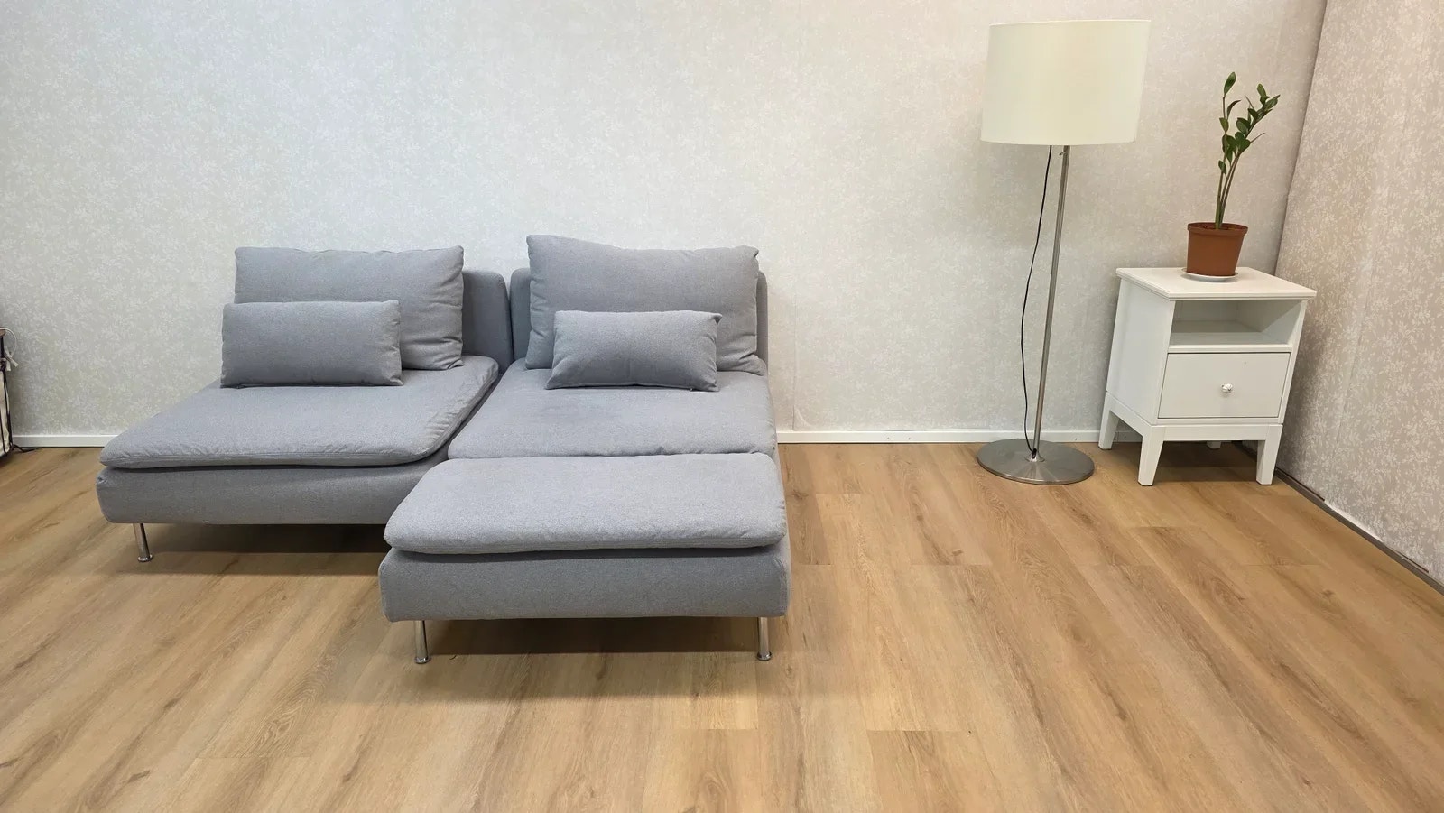 Söderhamn sohva divaanilla, ilmainen kuljetus/Free delivery.