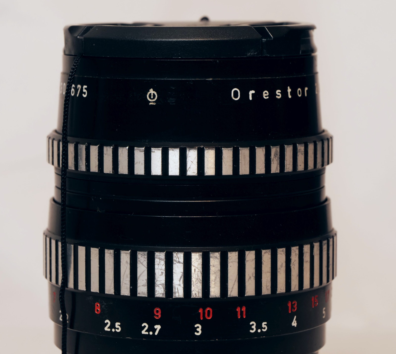 Meyer-Optic Görlitz Orestor 135mm f2.8 - M42 | Tori
