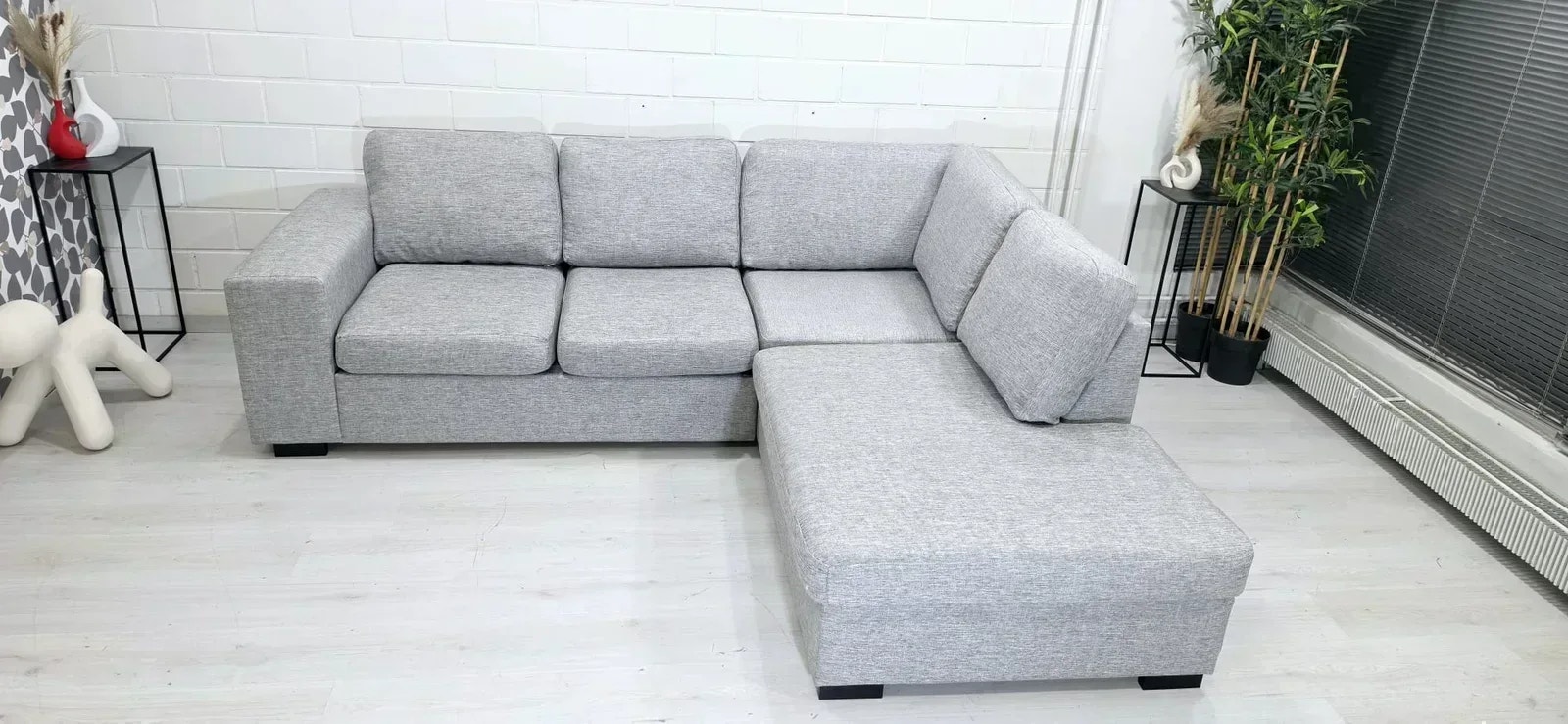 (A54) Avokulma sohva, ilmainen kuljetus, free delivery.