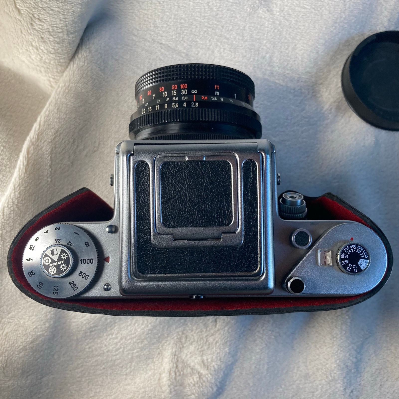 Pentacon Six TL + Carl Zeiss Jena Biometar 80mm f/2.8 MC