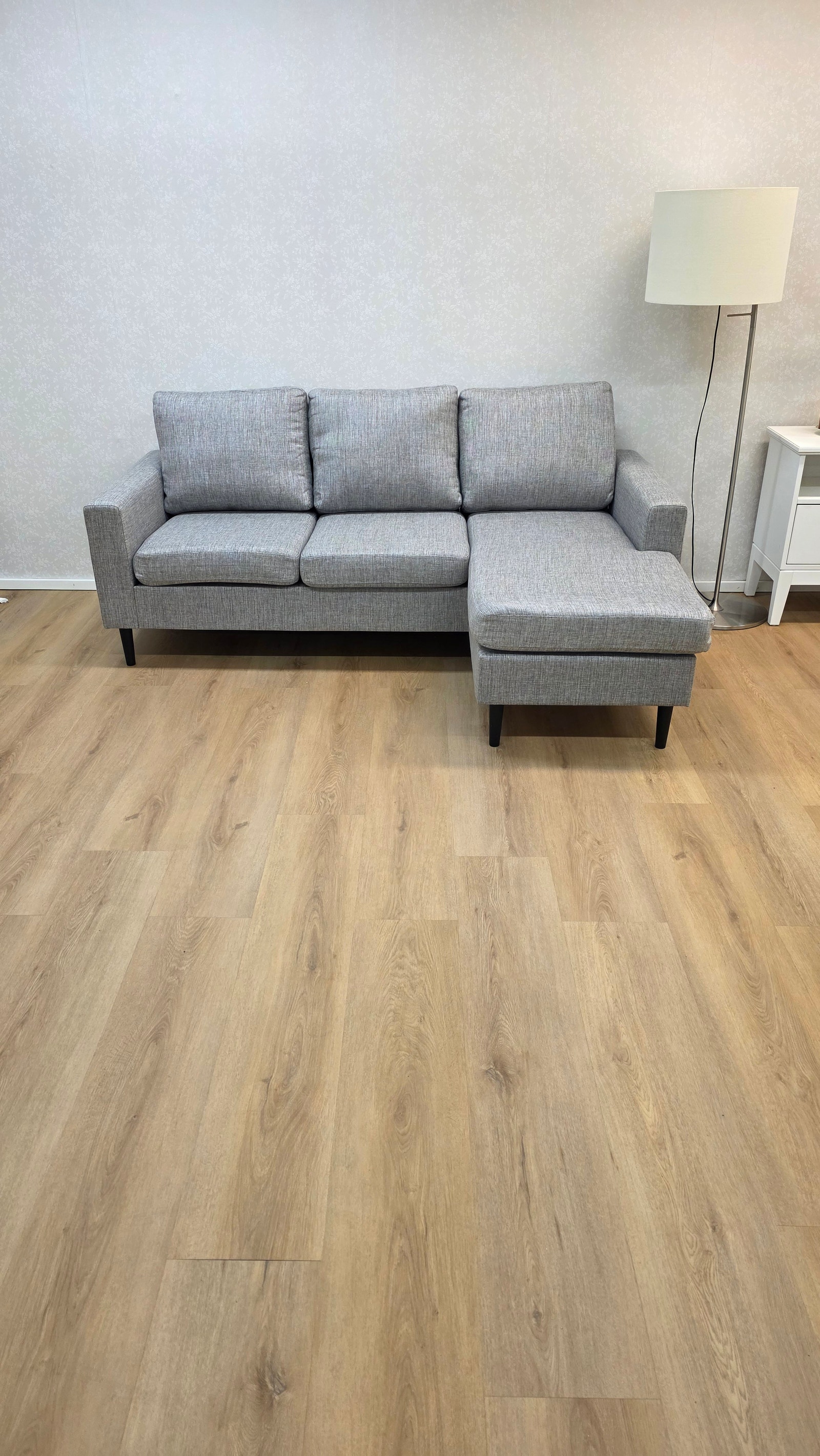 Sohva/Divaanisohva, ilmainen kuljetus/Free delivery.