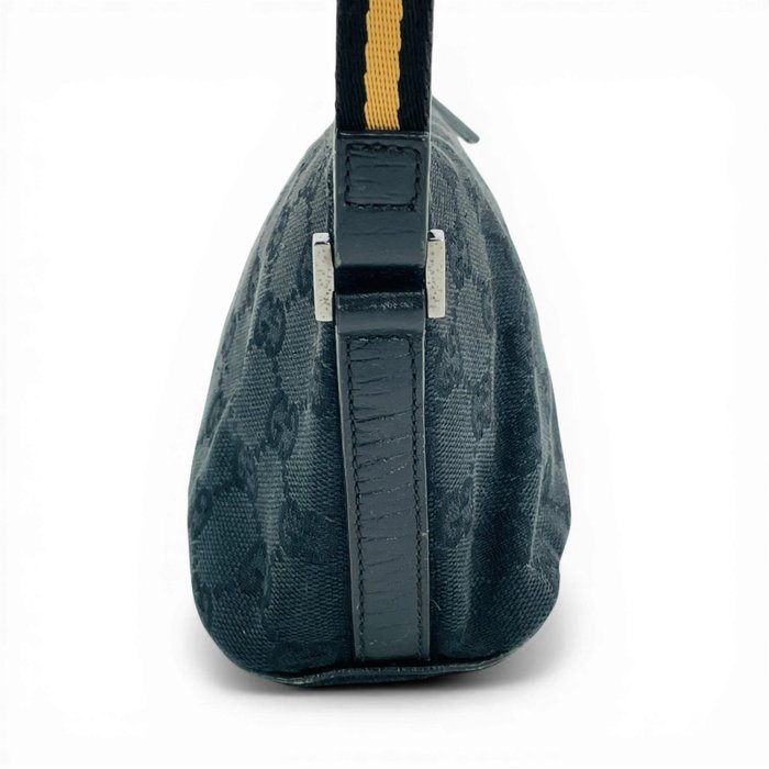 Gucci - GUCCI GG Canvas Black Accessory Pouch - Käsilaukku | Tori
