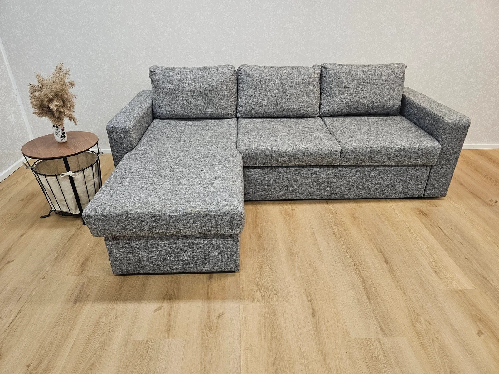 Vuodesohva, ilmainen kuljetus/Free delivery.