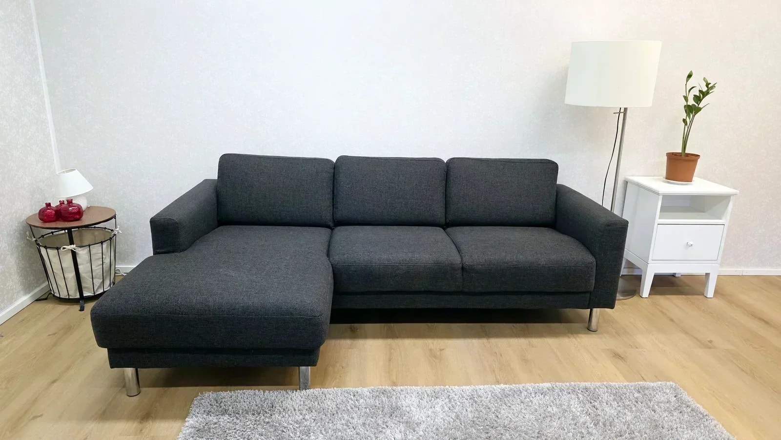 Cleveland divaanisohva, ilmainen kuljetus/Free delivery.