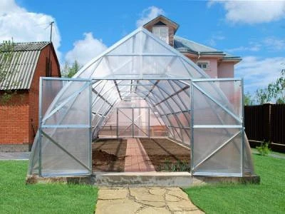 Kaupan AKIRO Oy kansikuva