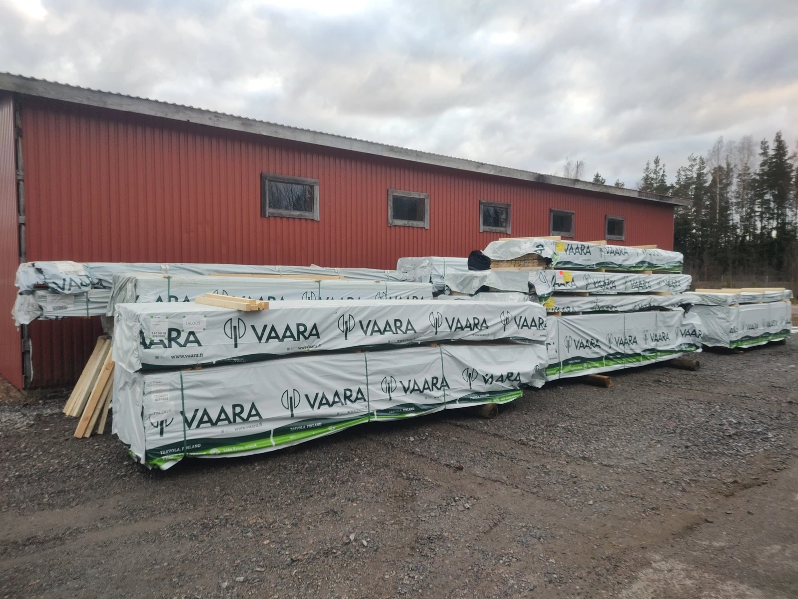 Kaupan Puukauppa Matti Oy kansikuva