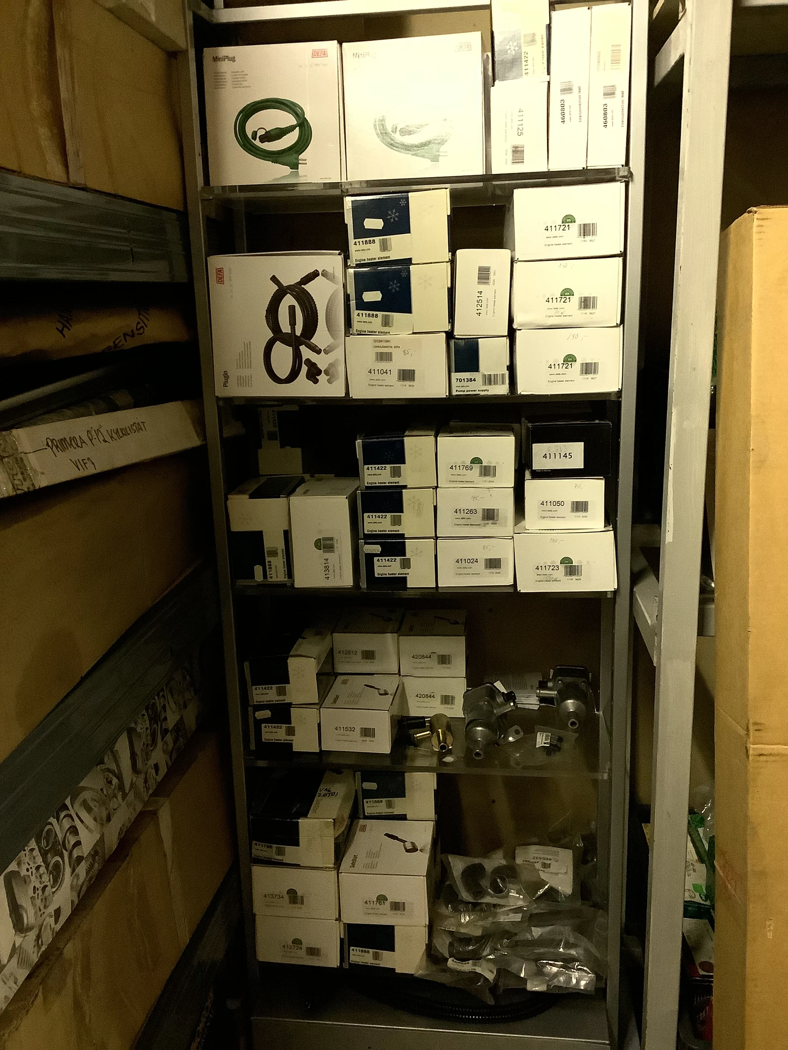 Kaupan Automyynti R. Jauhiainen Oy kansikuva