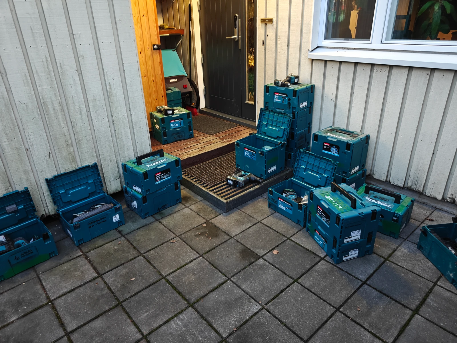 Kaupan Jarin työkalukauppa kansikuva