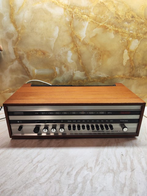 Tandberg Hi-Fi FM  			