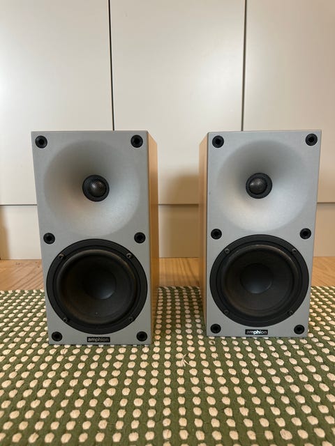 Amphion Helium2 スピーカー アンフィオン AMPHION Helium 2 スピーカー 元箱付き @25134 / 中古