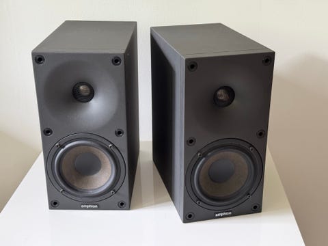 Used Amphion Helium 2 Bookshelf speakers for Sale | HifiShark.com