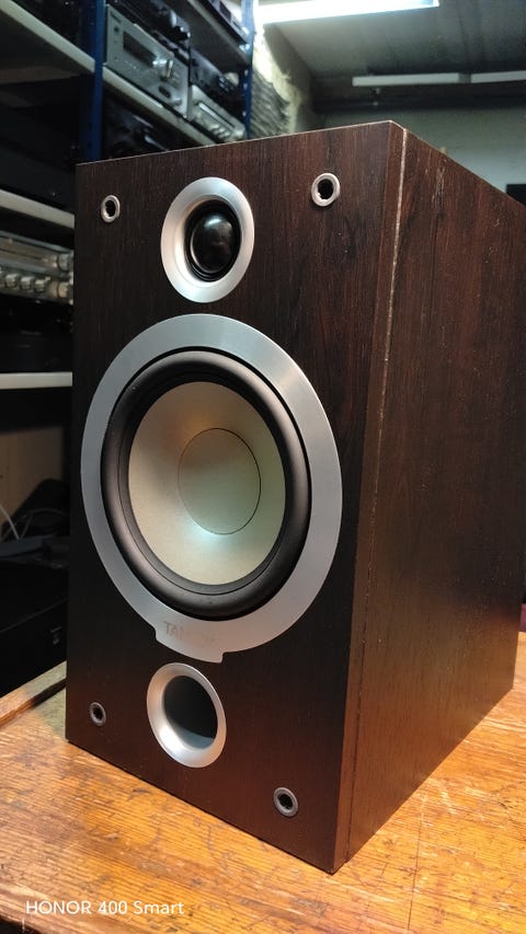 Used Tannoy Mercury V1 Bookshelf speakers for Sale | HifiShark.com