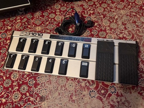 Behringer | Soittimet | Myydään | Tori