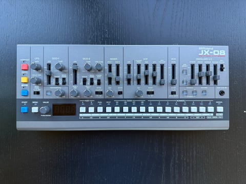 Roland | Kosketinsoittimet ja syntetisaattorit | Myydään | Tori