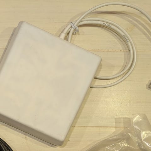 Teltonika RUT200 reititin + Poynting XPOL-2-5G V3 MIMO 5G/4G ...