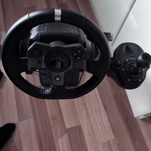Logitech G29 ohjauspyörä ja polkimet | Tori