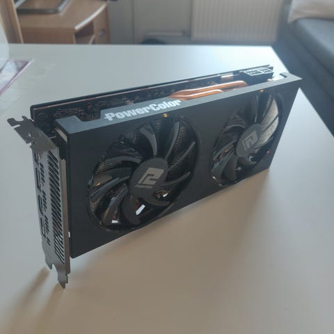 Gigabyte Radeon RX 6750XT 12gb näytönohjain | Tori