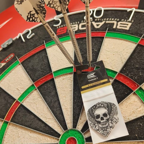 Set Freccette Soft Tip Target Rob Cross 95K - 95% Tungsteno, 18g, Con Punte Pixel E Sistema Voli K-Flex, Per Dart Elettronici