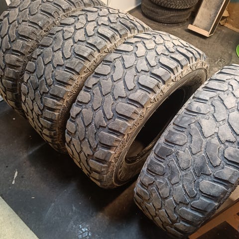 275/40/17 renkaat | Tori