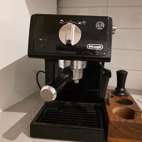 Dedica Style EC685.BK | De'Longhi EN