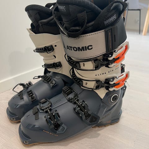 Atomic Hawx Prime 95 mondo25-25.5 | Tori