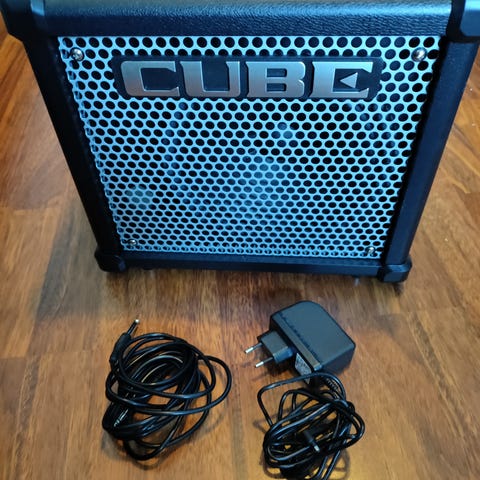 Roland CUBE-10GX Kitaravahvistin | Tori