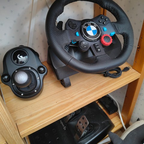 Logitech G29 rattiohjain ja polkimet | Tori