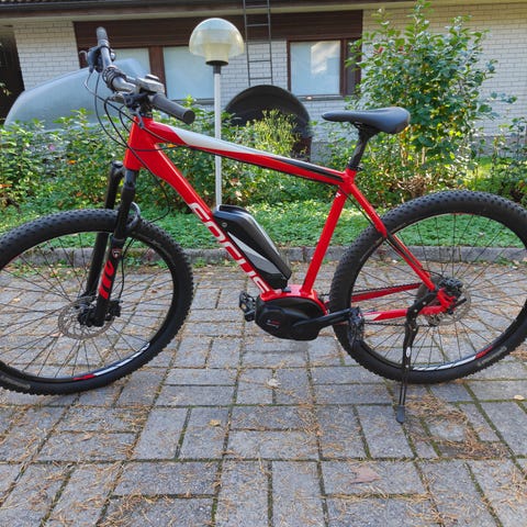 Greencycle YOUNA sähkömaastopyörä XL 26