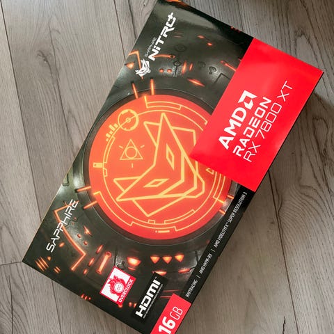 ASUS Dual Radeon RX 7800 XT OC | Tori