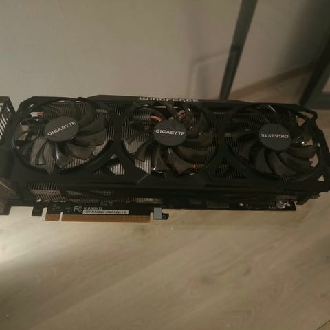 Gigabyte Radeon RX 6750XT 12gb näytönohjain | Tori