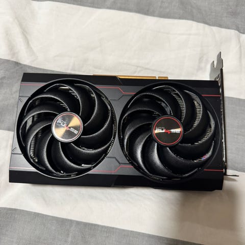 Gigabyte Radeon RX 6750XT 12gb näytönohjain | Tori