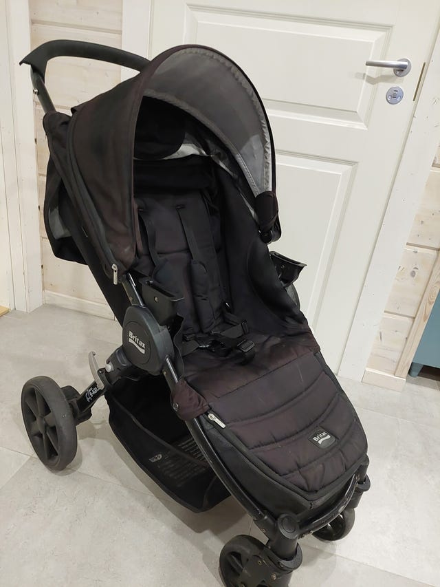 Britax B-Agile matkarattaat | Tori