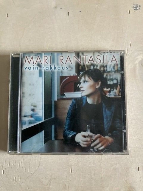 Mari Rantasila: Vain rakkaus cd / Raidin tunnus